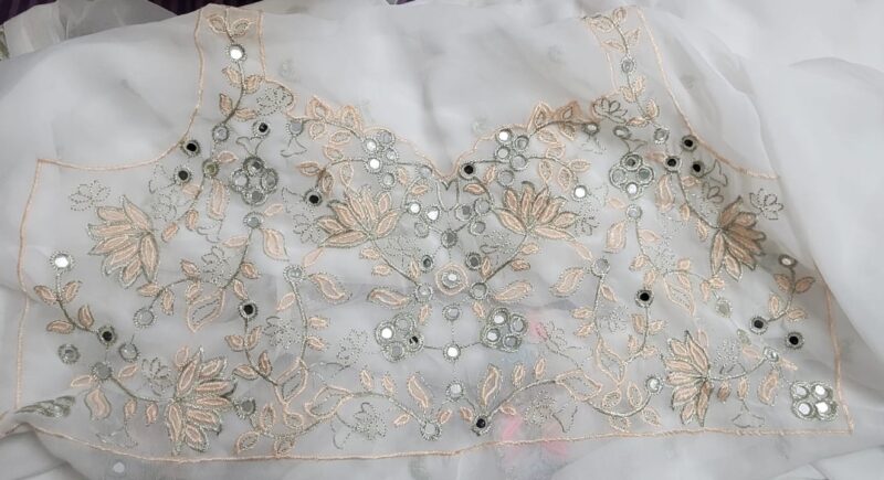 Pearly Petals Georgette Saree - Image 5