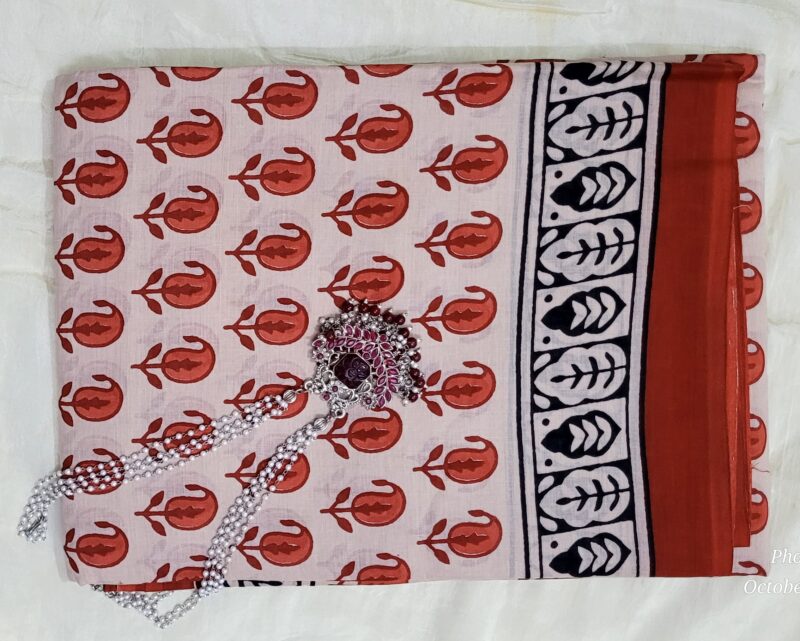 Ambiya Buti Bagru Handblock Saree